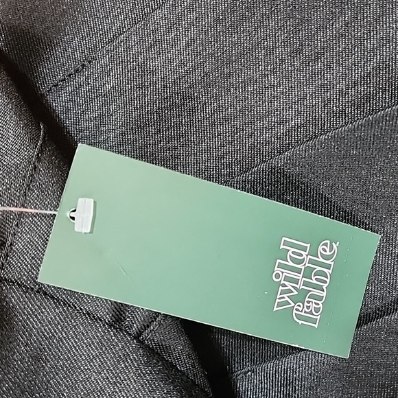 Wild Fable Pleated Black Mini Skirt NWT - Picture 4 of 8